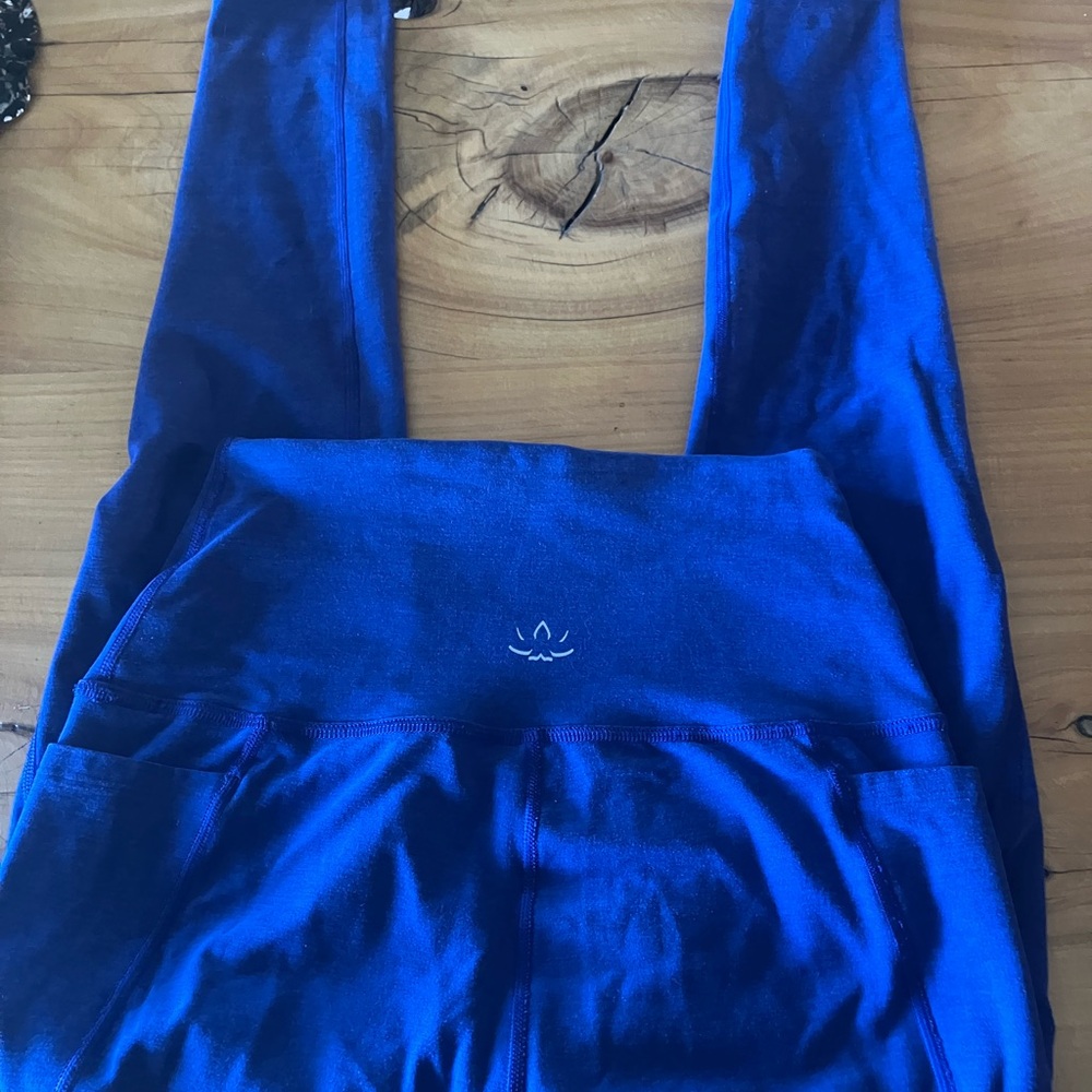 Beyond Yoga High-Waist Leggings in Royal Blue - Picture 1 of 2
